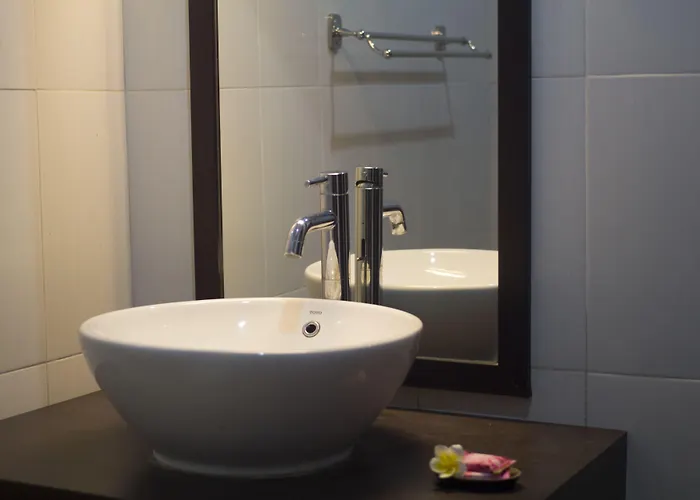 Hotel Bakung Sari 3*