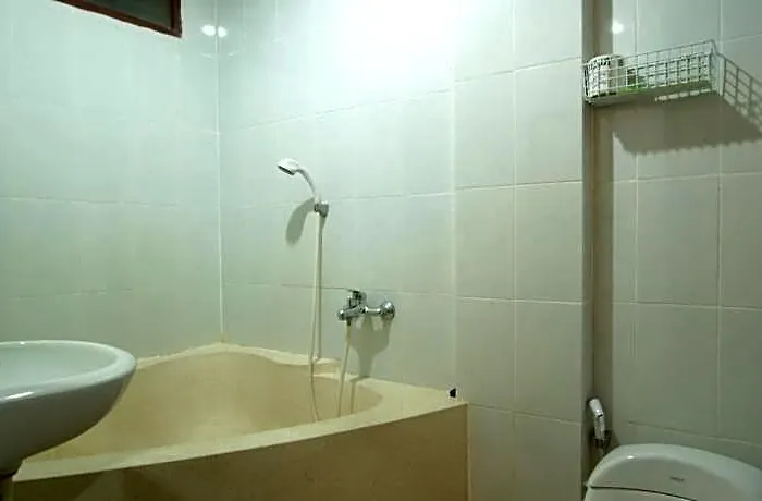 Bakung Sari Hotel 3*